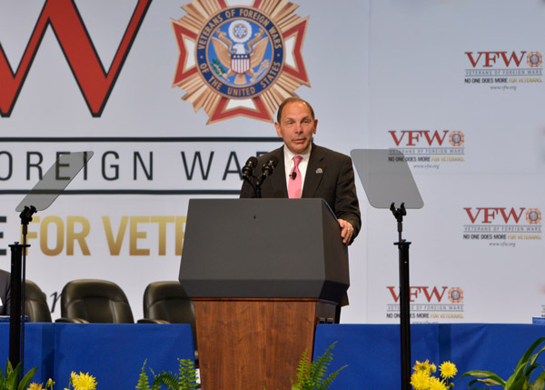 VA Secretary Robert McDonald gives a speech at the national VFW convention.