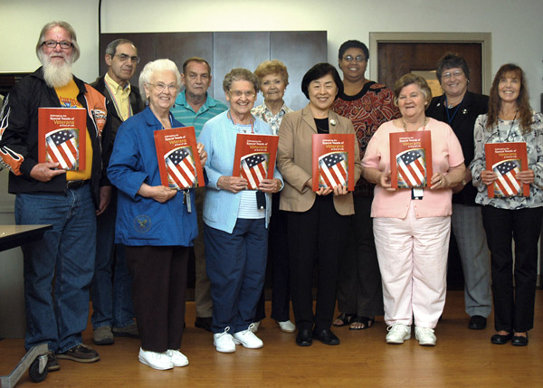 A group of VA volunteers recently completed training for the no Veteran dies alone program.